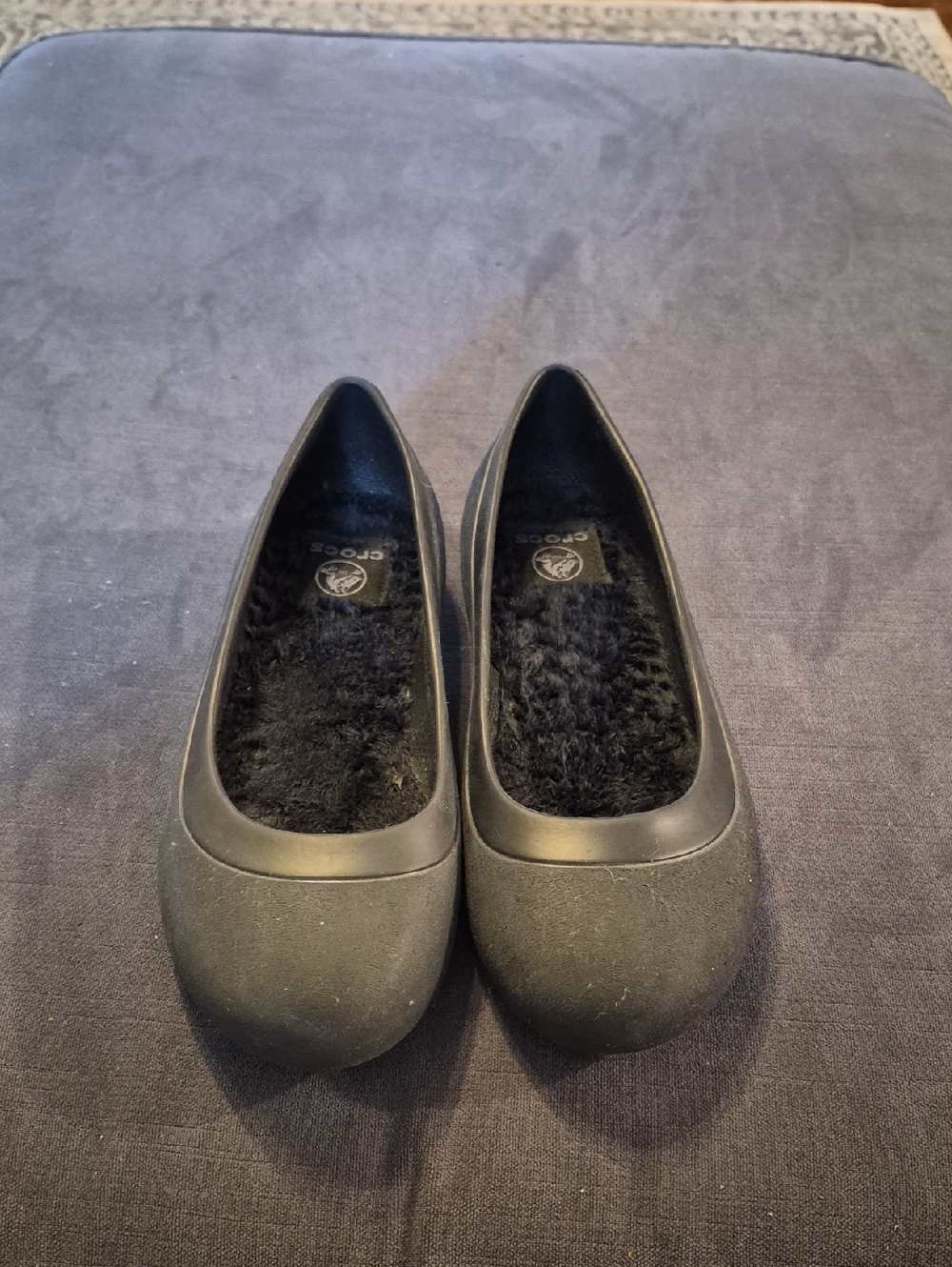 CROCS Women's Black Plush-Lined Ballet Flats SIZE 7W